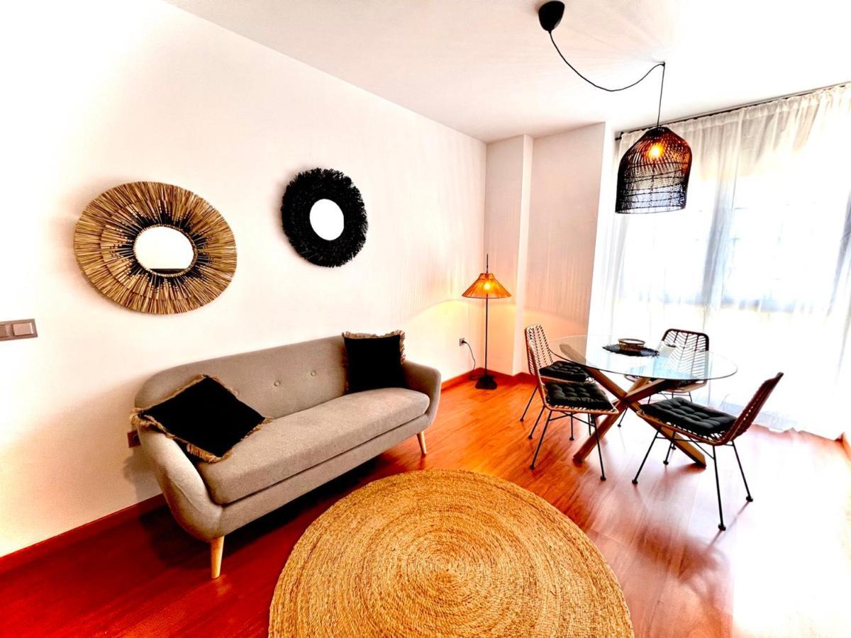 Homely Malaga Av Rosaleda Centro Historico Luaran gambar