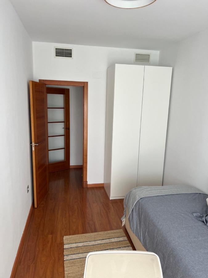 Homely Malaga Av Rosaleda Centro Historico Luaran gambar