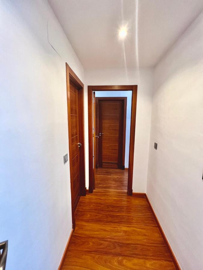 Homely Malaga Av Rosaleda Centro Historico Luaran gambar